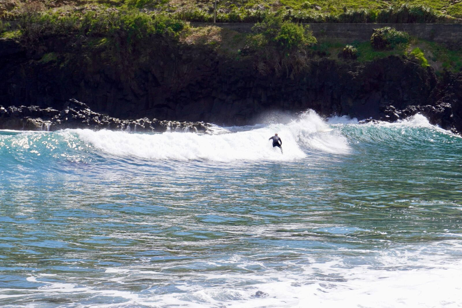 Fala na Półwyspie Helskim — sesja surfingu z trenerem Hybrid Athlete